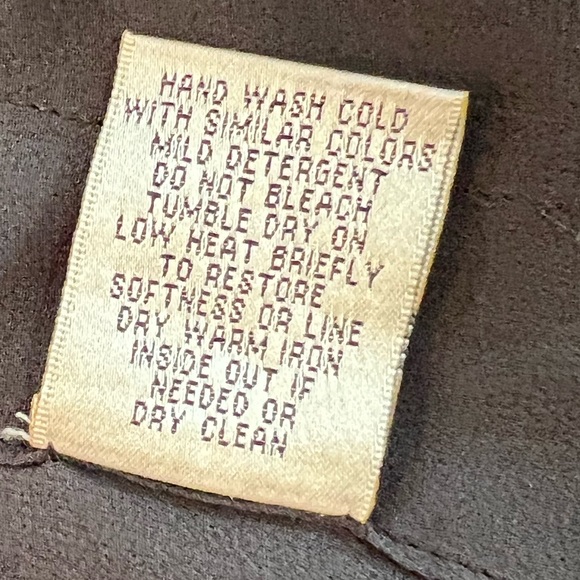 NWOT Go Silk for Anthropology sheer button down - Picture 8 of 8